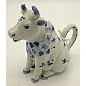 Vintage Franklin Mint Country Friends Cow Creamer Hallie Greer 1986 Blue/White